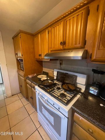 2616 W Wyoming Avenue, El Paso, TX 79903