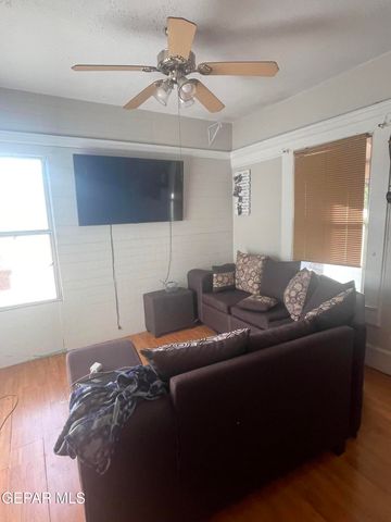 2616 W Wyoming Avenue, El Paso, TX 79903