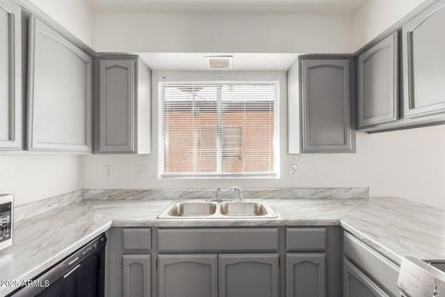 615 N Arrowhead Drive Apt 4, Chandler, AZ 85224