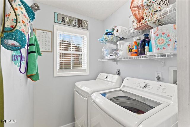 308 Hunt Avenue, Church Hill, TN 37642