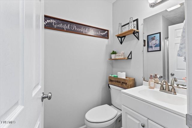 308 Hunt Avenue, Church Hill, TN 37642