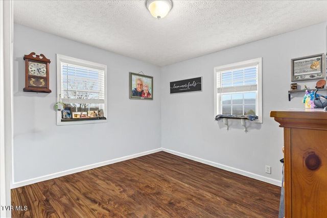 308 Hunt Avenue, Church Hill, TN 37642