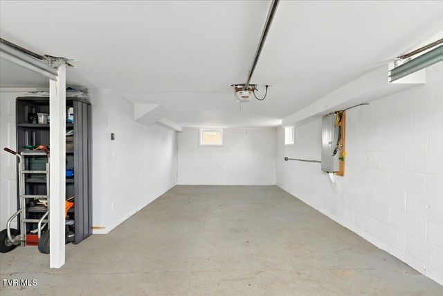 308 Hunt Avenue, Church Hill, TN 37642