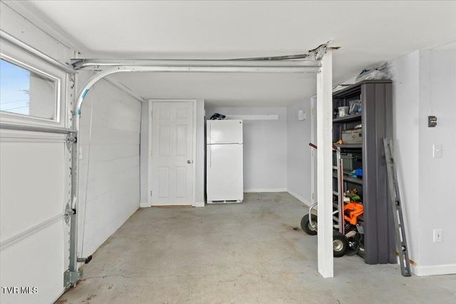 308 Hunt Avenue, Church Hill, TN 37642