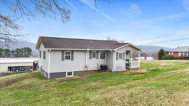 308 Hunt Avenue, Church Hill, TN 37642