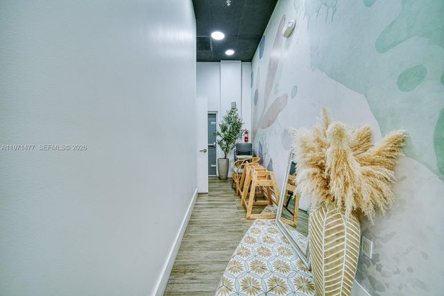 Restaurant For Sale On Busy Biscayne Boulevard, North Miami Beach, FL 33160