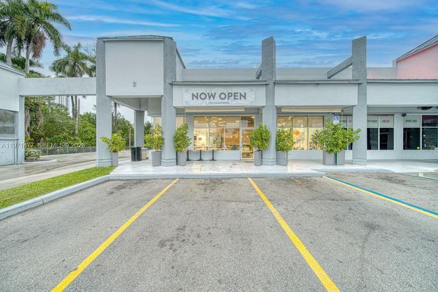 Restaurant For Sale On Busy Biscayne Boulevard, North Miami Beach, FL 33160