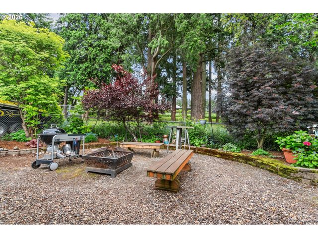 21532 Se ALDER St, Gresham, OR 97030