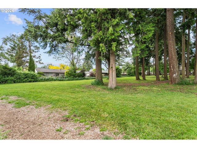 21532 Se ALDER St, Gresham, OR 97030