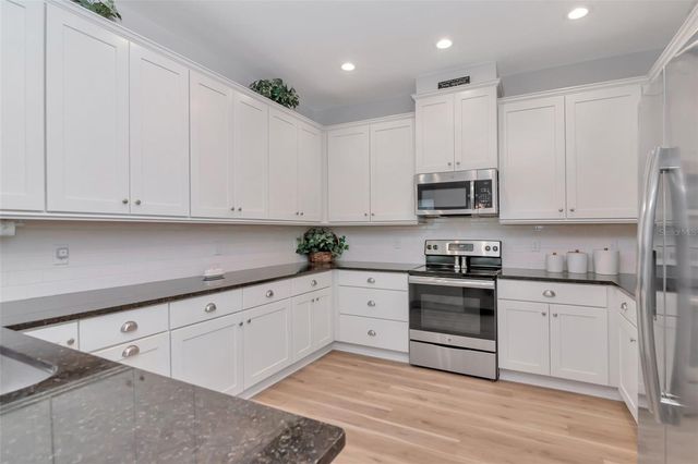 610 CHIPPER DRIVE, Sun City Center, FL 33573