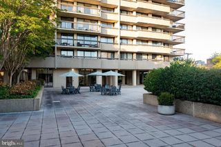 400 MADISON ST #301, Alexandria, VA 22314