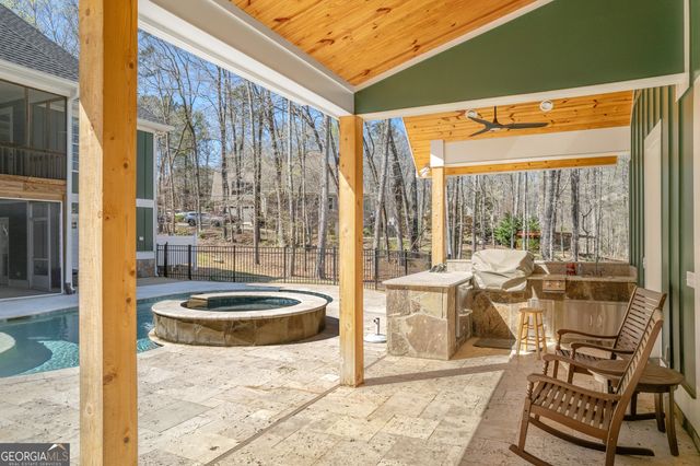 300 Pebble Hollow Drive, Milledgeville, GA 31061