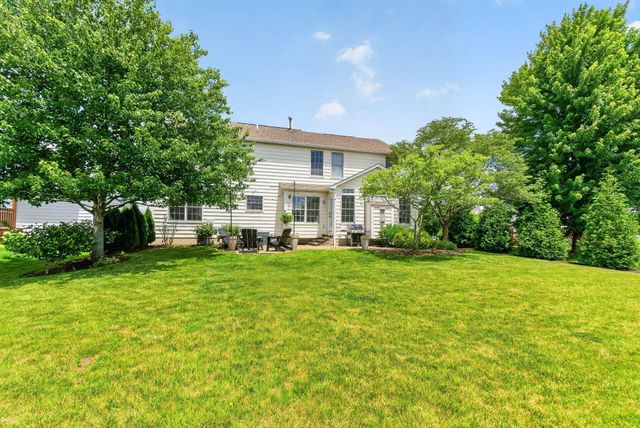 6395 Albany Gardens Drive, New Albany, OH 43054
