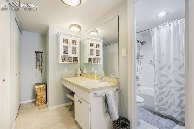 1098 Fontmore Road B, Colorado Springs, CO 80904