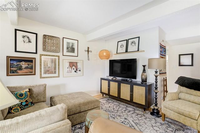 1098 Fontmore Road B, Colorado Springs, CO 80904