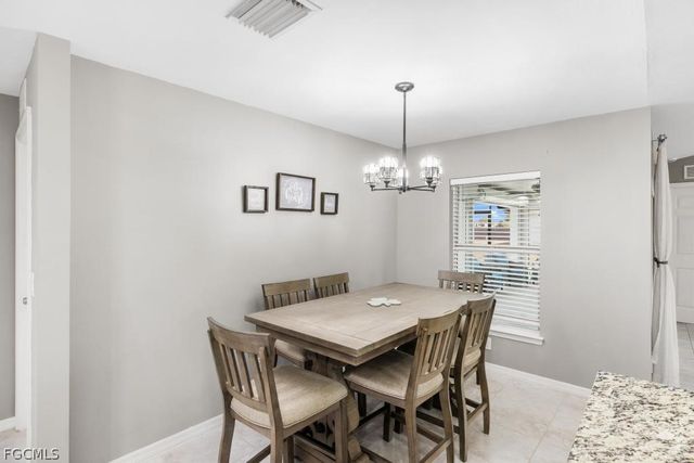 101 NW 25th TER, Cape Coral, FL 33993