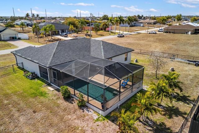 101 NW 25th TER, Cape Coral, FL 33993