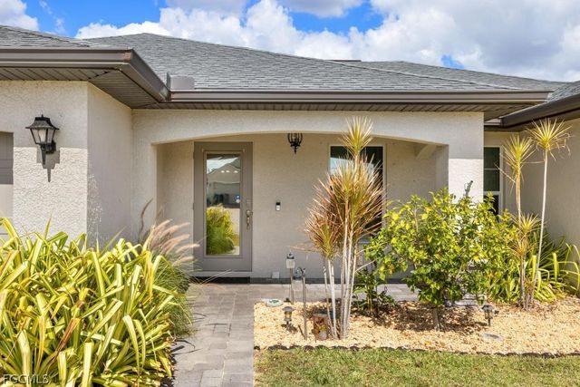 101 NW 25th TER, Cape Coral, FL 33993