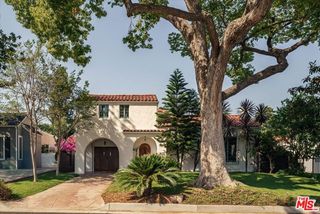 1633 Santa Barbara Avenue, Glendale, CA 91208