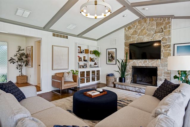 4614 Ridgeside Drive, Dallas, TX 75244