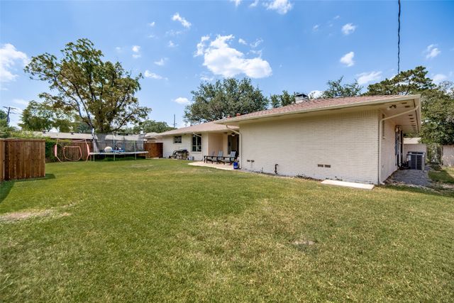 4614 Ridgeside Drive, Dallas, TX 75244
