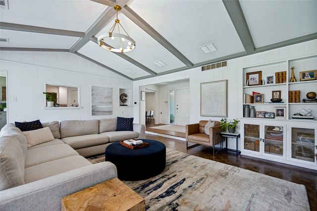 4614 Ridgeside Drive, Dallas, TX 75244