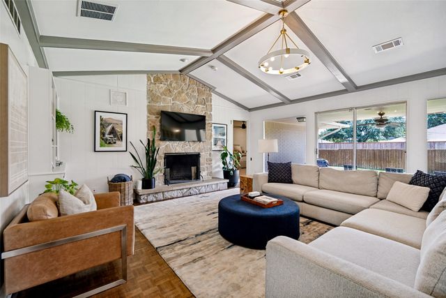 4614 Ridgeside Drive, Dallas, TX 75244