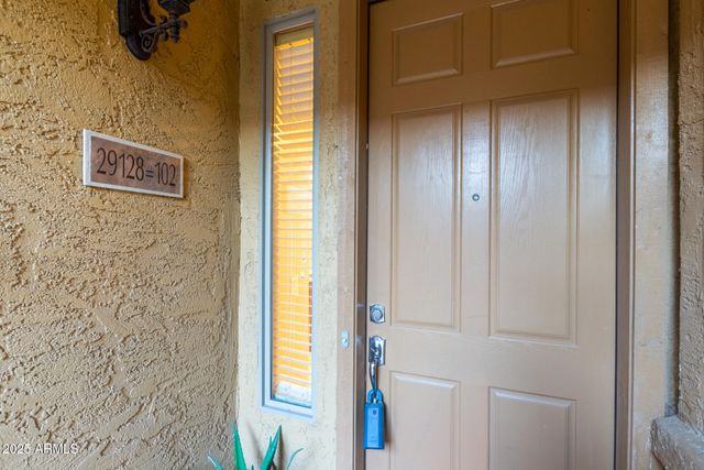 29128 N 22ND Avenue 102, Phoenix, AZ 85085