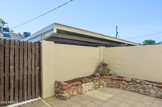 1333 N 44TH Street, Phoenix, AZ 85008