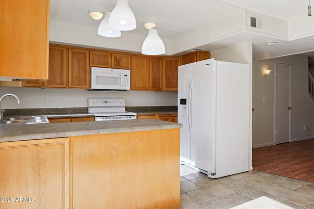 1333 N 44TH Street, Phoenix, AZ 85008