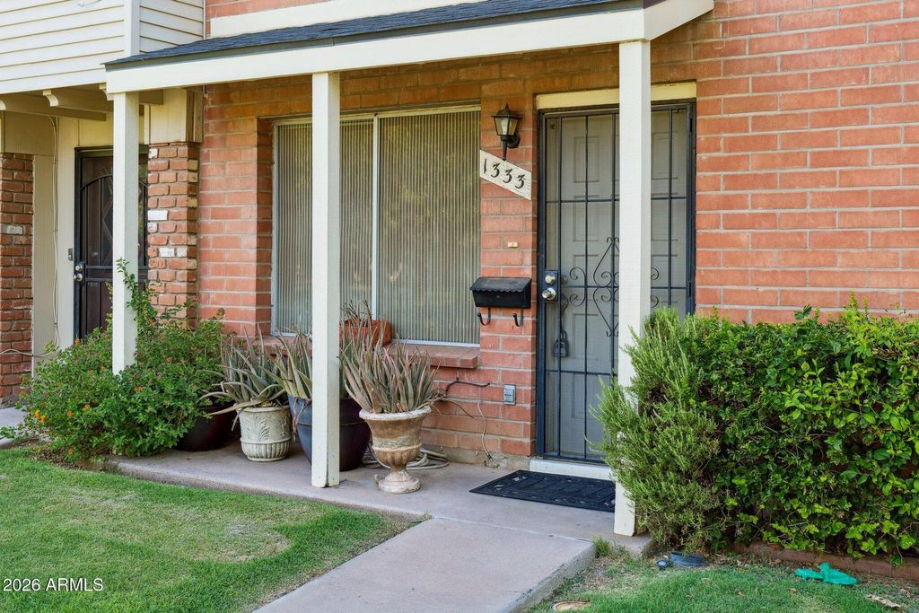 1333 N 44TH Street, Phoenix, AZ 85008 — photo 2