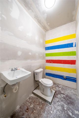 1830 NW 20th St, Miami, FL 33142