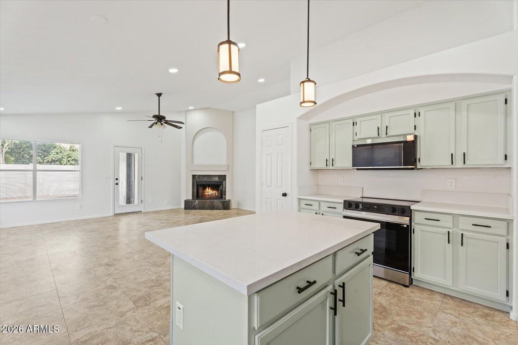 15417 S 45TH Place, Phoenix, AZ 85044 — photo 4
