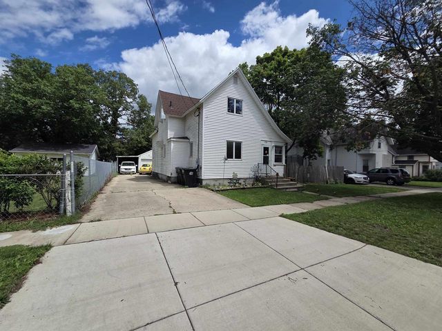 751 Elm Street, Beloit, WI 53511