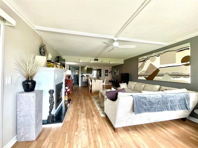 7893 SAILBOAT KEY BOULEVARD S 101, South Pasadena, FL 33707