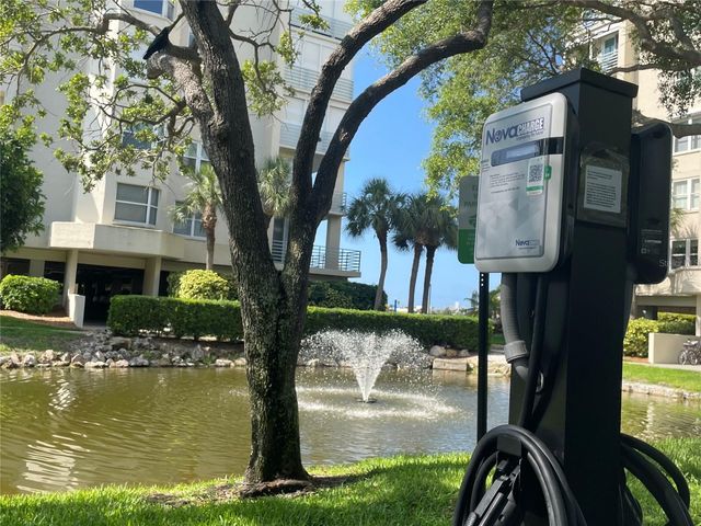 7893 SAILBOAT KEY BOULEVARD S 101, South Pasadena, FL 33707