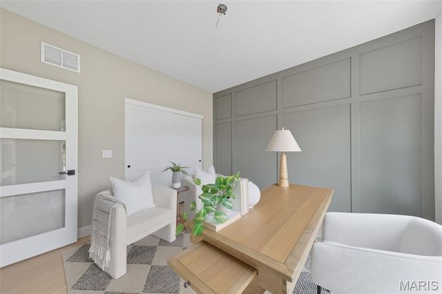 11906 Santino Court, Creve Coeur, MO 63141