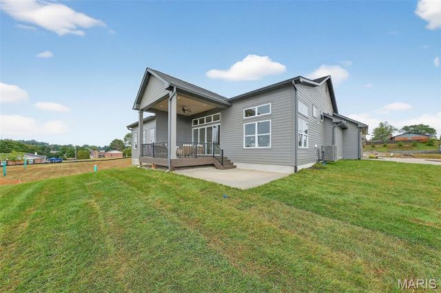 11906 Santino Court, Creve Coeur, MO 63141