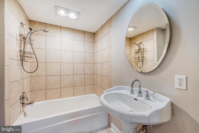 210 E RANDALL ST, Baltimore, MD 21230