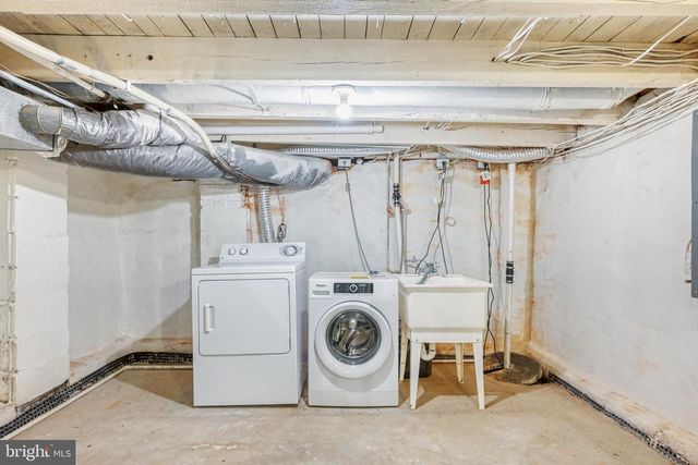 210 E RANDALL ST, Baltimore, MD 21230