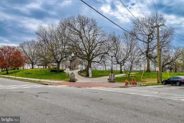 210 E RANDALL ST, Baltimore, MD 21230