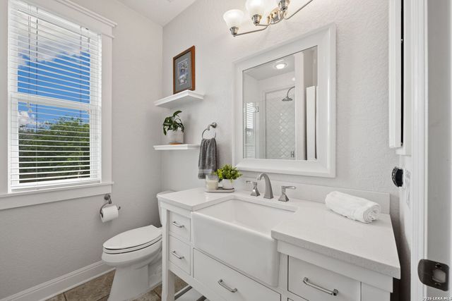 8502 Nichols Rim, Boerne, TX 78015