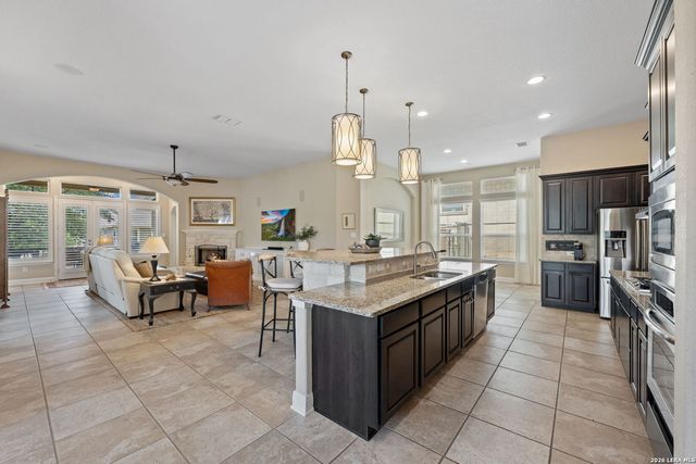 8502 Nichols Rim, Boerne, TX 78015