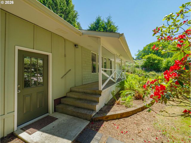 657 S SCHOONER CREEK Rd, Lincoln City, OR 97367