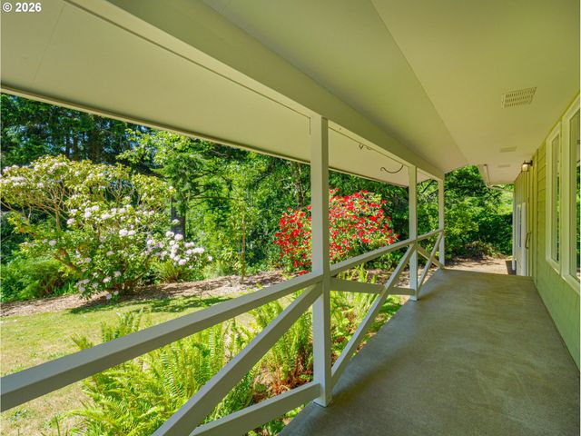 657 S SCHOONER CREEK Rd, Lincoln City, OR 97367