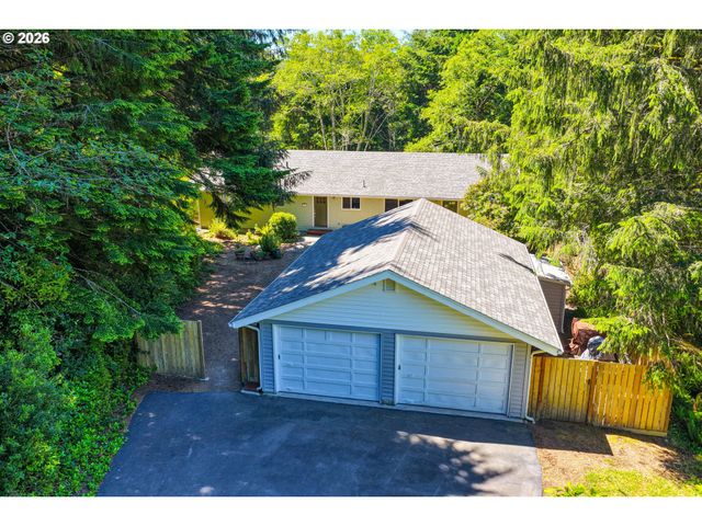 657 S SCHOONER CREEK Rd, Lincoln City, OR 97367