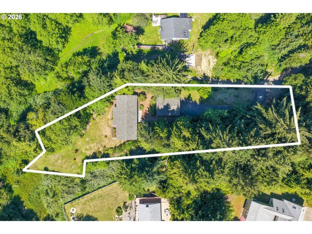 657 S SCHOONER CREEK Rd, Lincoln City, OR 97367