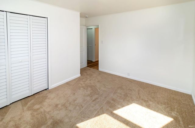 5213 Warren Drive, Evansville, IN 47711