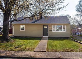 5213 Warren Drive, Evansville, IN 47711