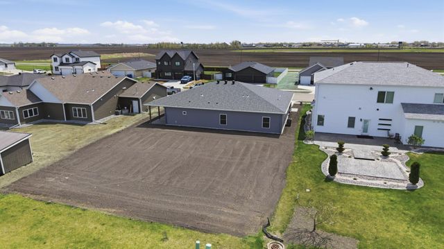 4312 23rd Avenue S, Moorhead, MN 56560